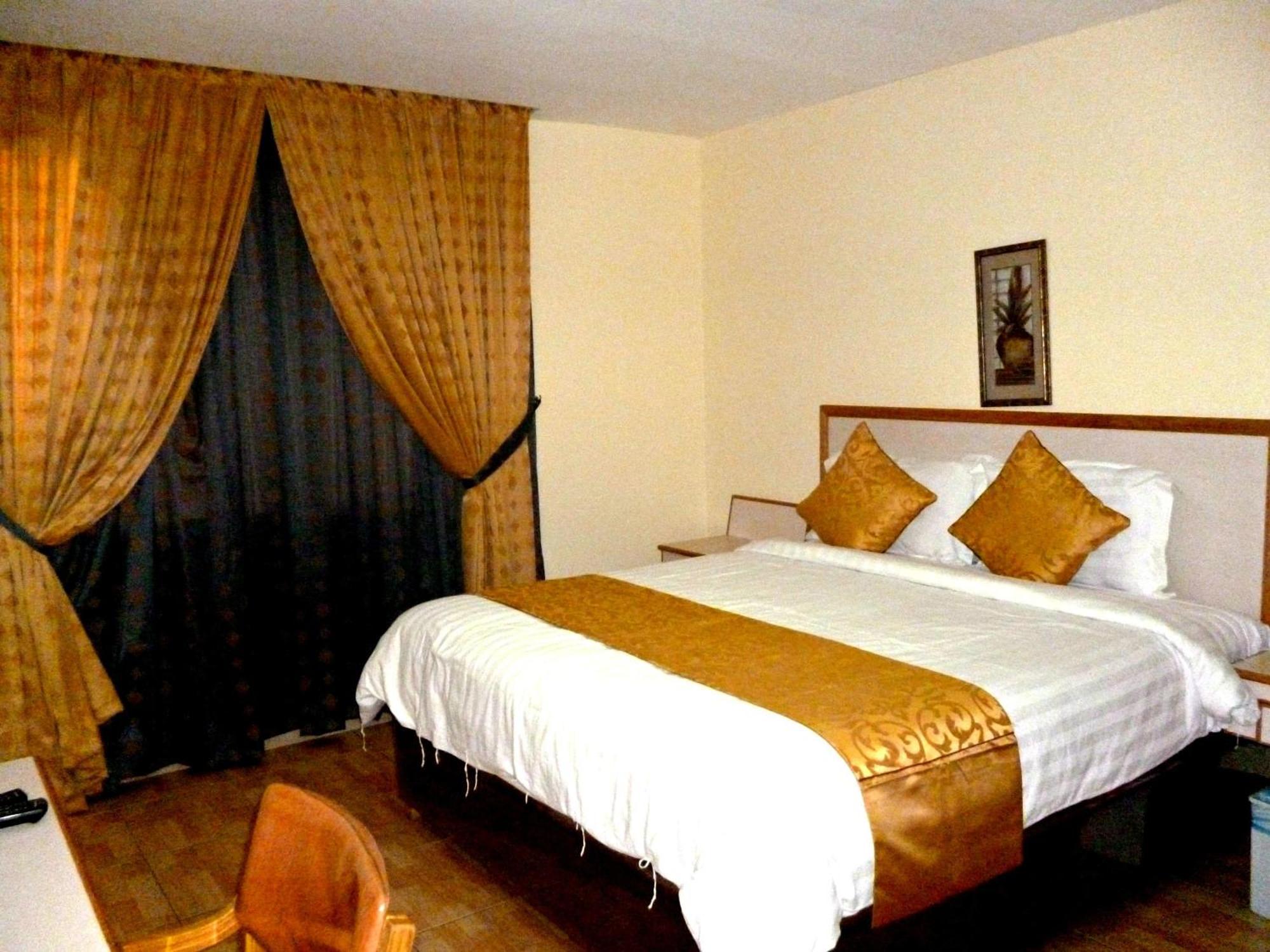 Mansour Plaza Hotel Apartments Dammam Chambre photo