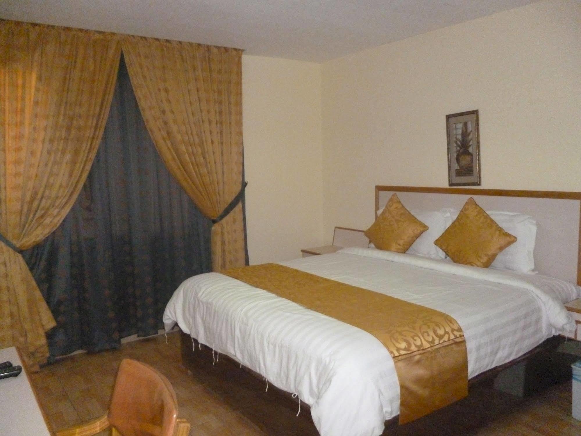 Mansour Plaza Hotel Apartments Dammam Extérieur photo